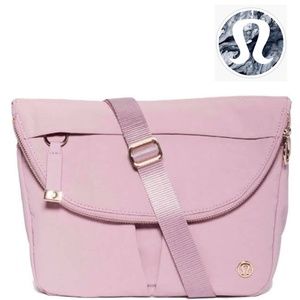 ‼️💟 LULULEMON FESTIVAL 5L BAG